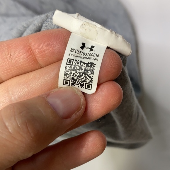 Under Armour Loose Gray Heat Gear Tshirt Large Graphic Print Large - Picture 5 of 8